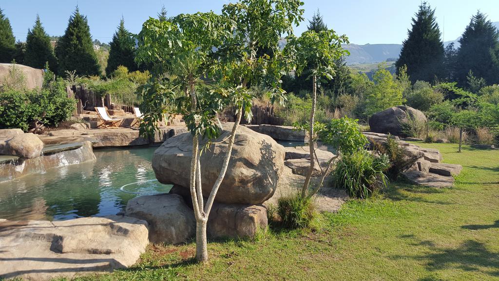 Rockwood Earth Lodge Champagne Valley Buitenkant foto