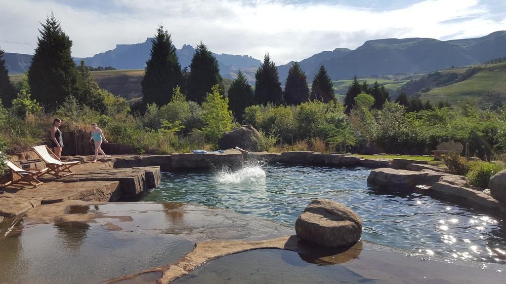 Rockwood Earth Lodge Champagne Valley Buitenkant foto