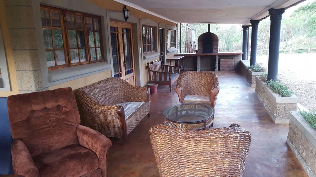 Rockwood Earth Lodge Champagne Valley Buitenkant foto